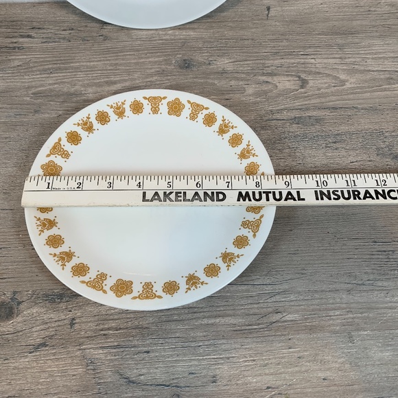 Corelle Golden Butterfly 7 piece dinnerware set. Plates, Bowls cup and saucer - Picture 5 of 9